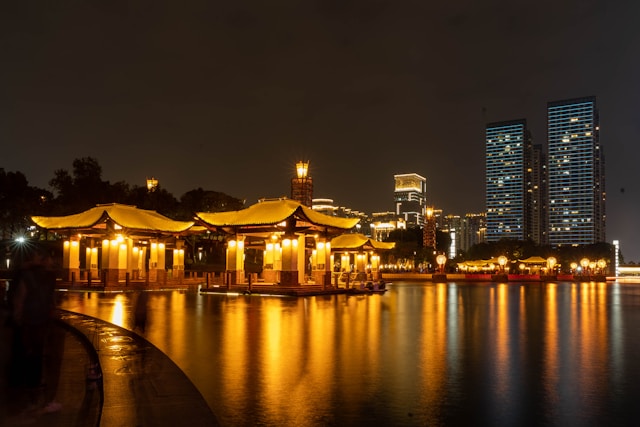 Foshan. Photo by Max Zhang on Unsplash