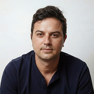 Photo of Raphael De La Fontaine